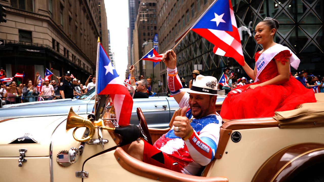 Por qué los puertorriqueños no pueden votar por el presidente de EEUU desde su isla, pero pueden definir el resultado de las elecciones
