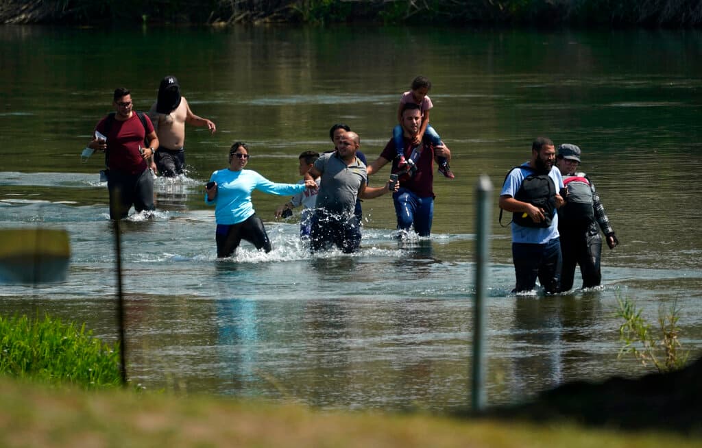 EEUU considera un programa humanitario para recibir inmigrantes venezolanos, según reportes