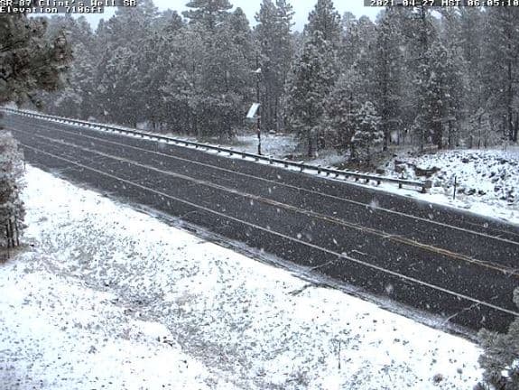 Para más información de las carreteras puede llamar al 5-1-1 o visitar el sitio 
<a href="https://az511.gov/" target="_blank">az511.gov</a> y suscribirse a las alertas de transito.
<br>