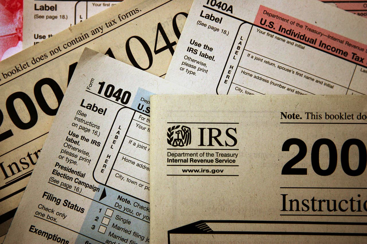 <b>Errores matemáticos.</b> Si un error matemático da lugar a un pago insuficiente, el IRS te exigirá que pague la cantidad adicional, más los intereses acumulados desde la fecha de vencimiento de su declaración. Errores a la hora de calcular IRA, pensiones, anualidades o beneficios de seguro social también pueden cometerse.