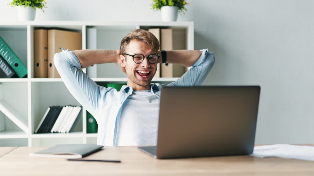 <b>Venus en Capricornio</b>
<br>Se cumple aquello que decía Confucio, que se puede vivir sin trabajar cuando uno elige el trabajo que le gusta.