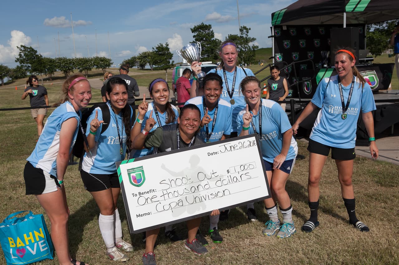 La Copa Univision Austin tuvo lugar este fin de semana y estos fueron los equipos galardonados con el primer lugar de su división.