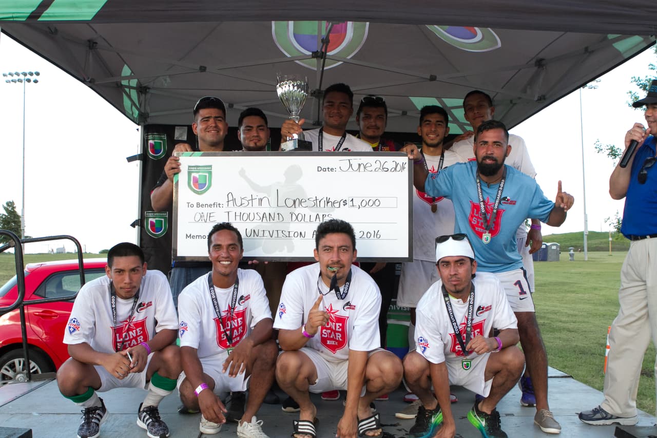 La Copa Univision Austin tuvo lugar este fin de semana y estos fueron los equipos galardonados con el primer lugar de su división.