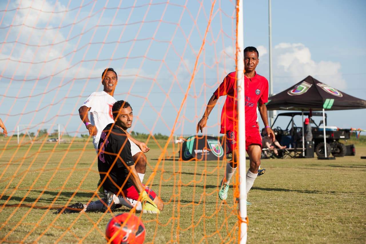 La Copa Univision Austin tuvo lugar este fin de semana y estos fueron los equipos galardonados con el primer lugar de su división.