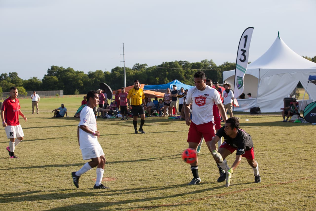 La Copa Univision Austin tuvo lugar este fin de semana y estos fueron los equipos galardonados con el primer lugar de su división.