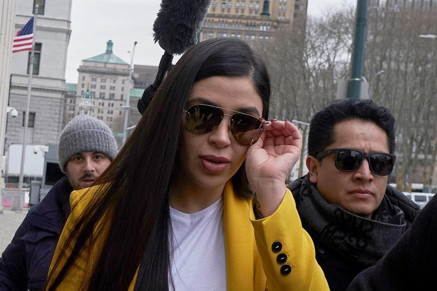 Estos son los cargos por los que fue arrestada Emma Coronel, esposa de 'El Chapo'