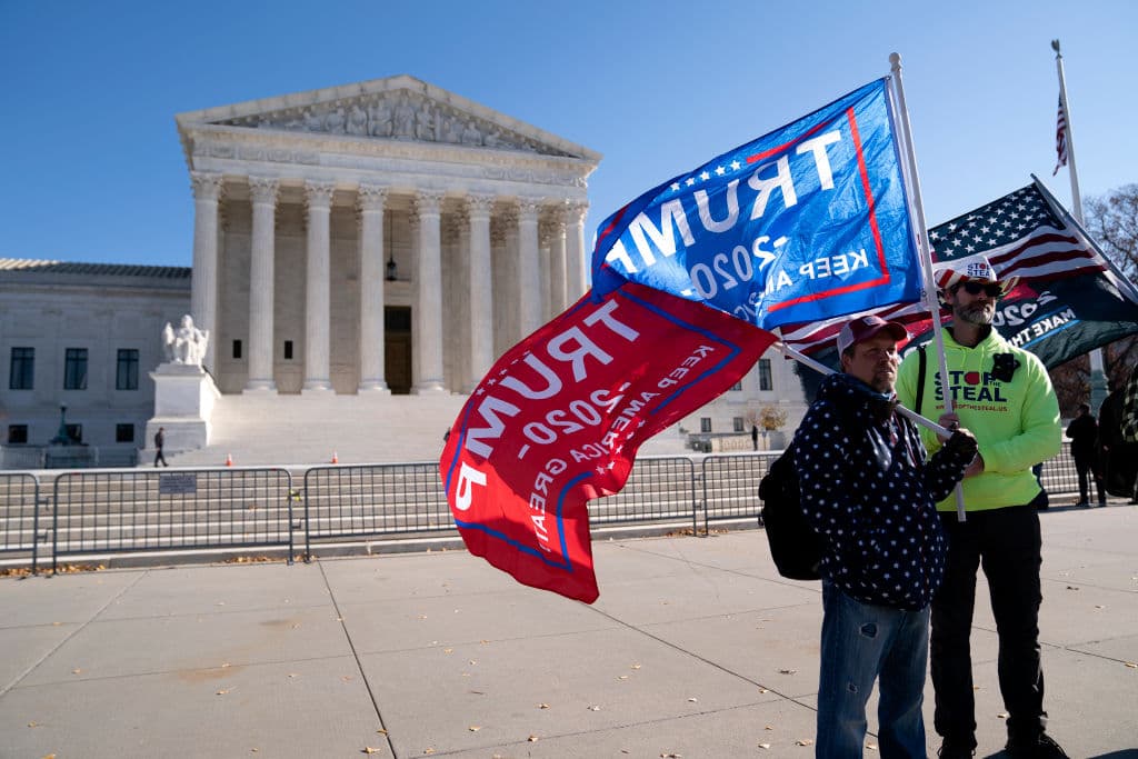 La Corte Suprema rechaza la demanda de Texas que buscaba invalidar 10 millones de votos