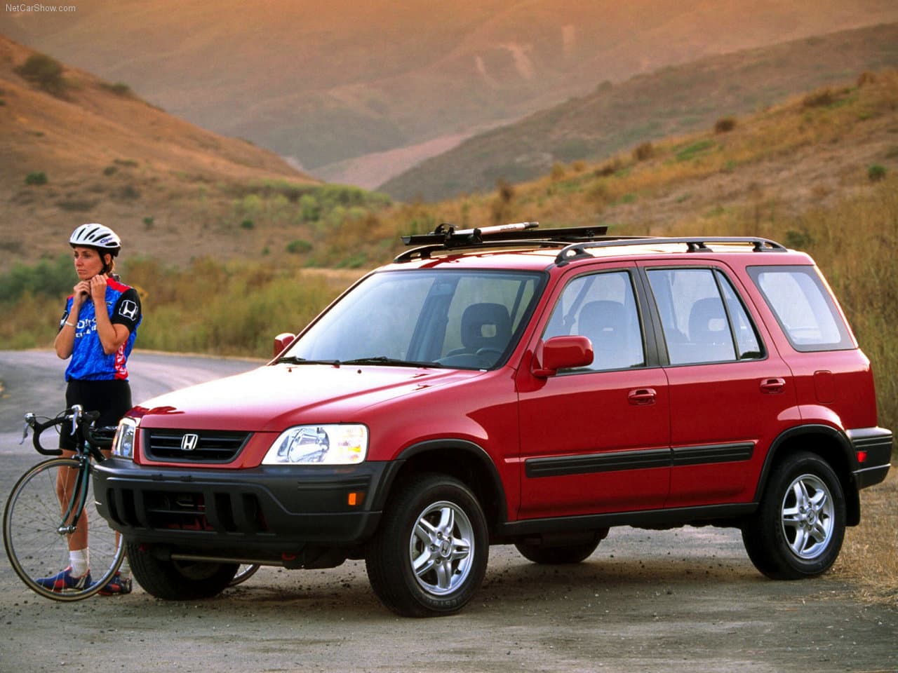 <h3 class="cms-H3-H3"><b>Honda CR-V </b></h3>
<br>
<br>
<b>Modelos:</b> 1997 – 2001
<br>
<b>Unidades involucradas: </b>511,749
