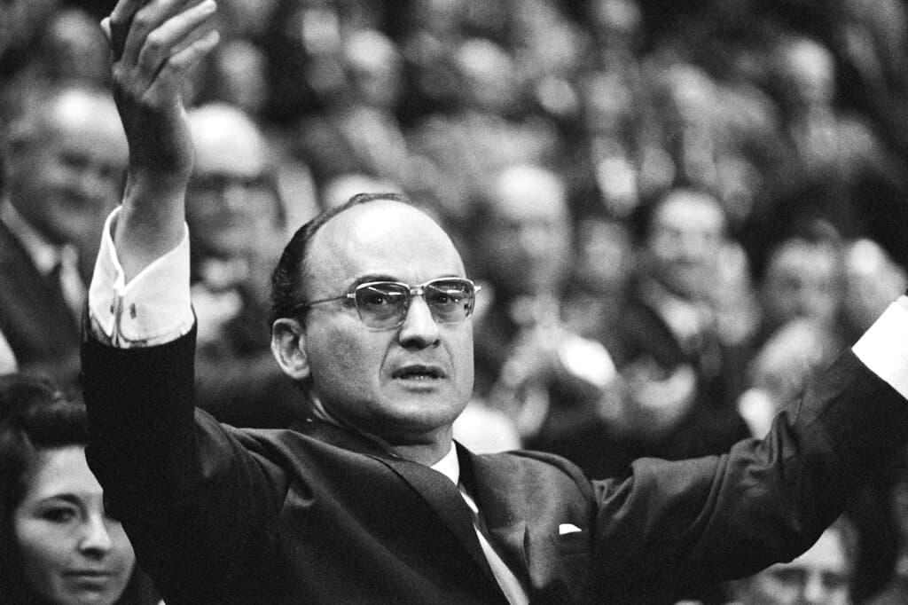 Muere el expresidente de México Luis Echeverría Álvarez a los 100 años