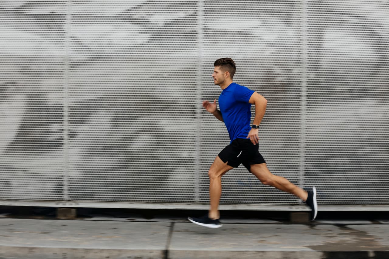 <b>Atleta y competidor deportivos</b>
<br>Salario medio anual: $197.690
<br>En Nueva Jersey y Nueva York, los atletas competitivos son los mejor pagados del país, donde el salario promedio es de $94.740. Para este tipo de trabajos, tienes que amar alguna disciplina deportiva y prepararte para las competencias. 
<br>