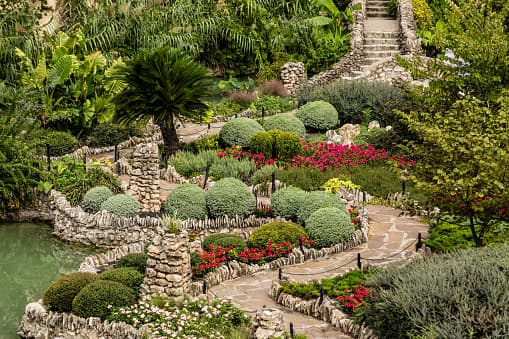 El Jardín de Té Japonés es idónea para dar un paseo durante el tiempo cálido de la primavera y el verano.
