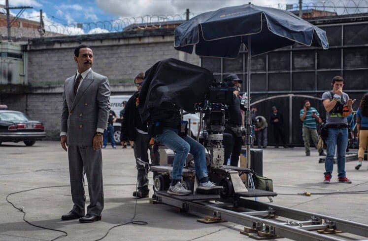 La serie de 
<b><i><a href="http://www.univision.com/series/el-chapo/">El Chapo</a></i></b> la podrás ver a partir del 
<b>23 de abril a las 8PM/7C por <a href="http://www.univision.com/">Univision</a></b>.