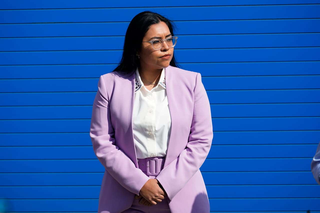 La cerrada pelea hispana en un distrito de Texas que puede ser decidida por el derecho al aborto