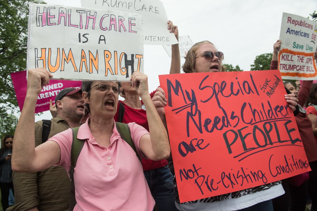 <b>"Mis niños con necesidades especiales son personas, no enfermedades preexistentes"</b>. Uno de los mensajes que han transmitido defensores de Obamacare, como la demócrata Nancy Pelosi, ha sido que la salud es un derecho humano y no un privilegio.
