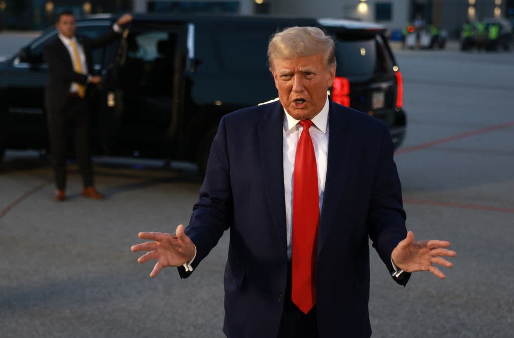 Caso Donald Trump en Georgia: tras entregarse y tomarse una foto policial que pasará a la historia, ¿qué sigue ahora?