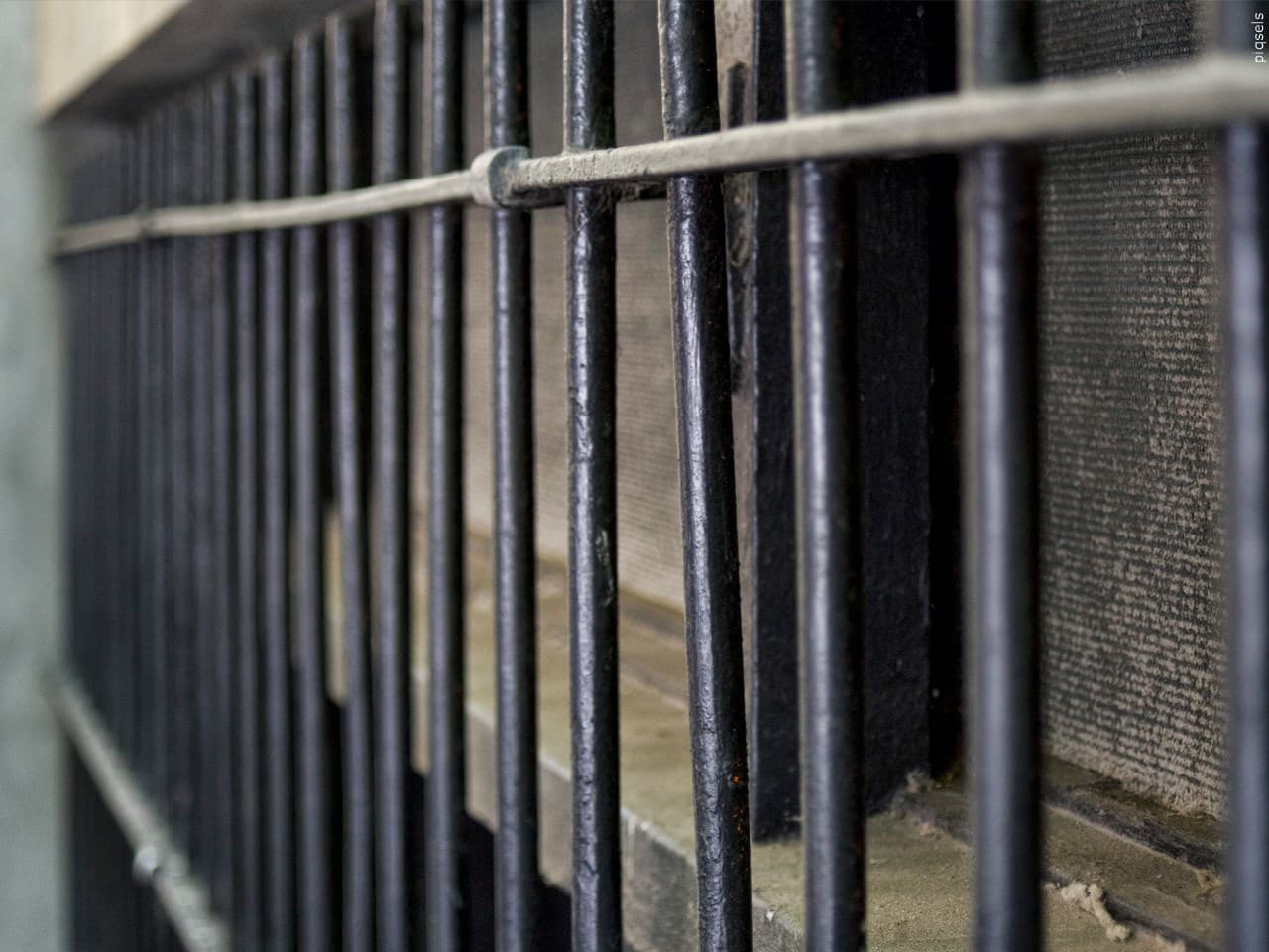 Seis cadenas perpetuas: la sentencia a un hombre por drogar y agredir sexualmente a niñas en Virginia