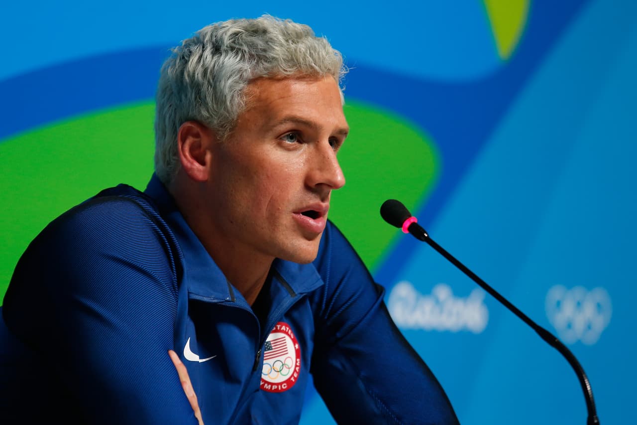 Policía de Brasil recomienda a la Fiscalía presentar cargos contra Ryan Lochte por reportar un robo falso