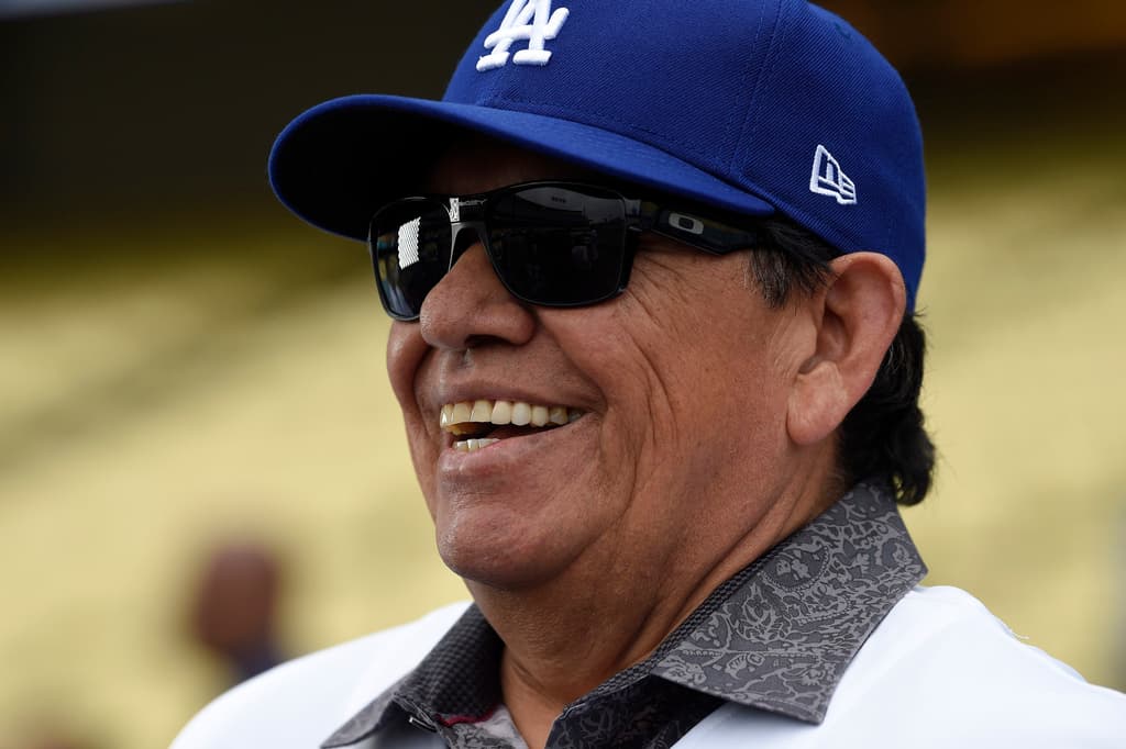 Tras su retiro del diamante, narró los juegos en las transmisiones de radio en español de los Dodgers durante más de 20 años.
