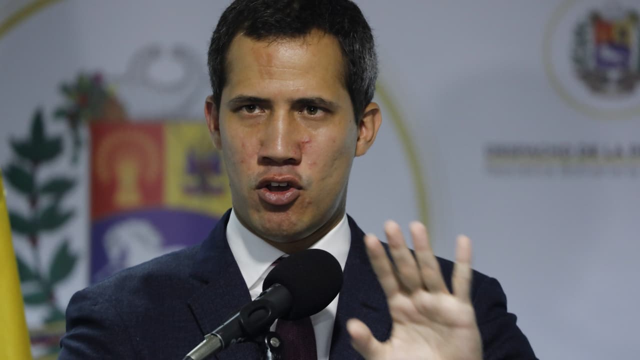 Maduro suscribe acuerdo con un reducido grupo de partidos opositores venezolanos de escasa representatividad