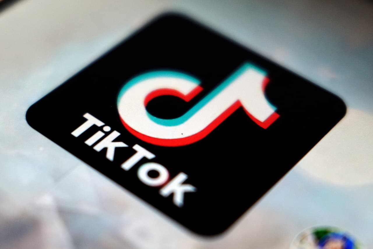 Biden revoca plan de Trump de prohibir TikTok y WeChat 