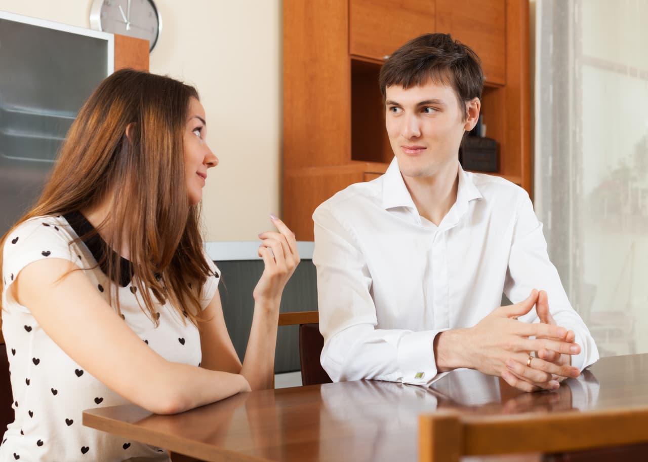 <b>Géminis</b>
<br>
<b>Tu amor difícil pero no imposible totalmente suele ser Piscis.</b>
<br>No es nada fácil para un pisciano combinarse con la naturaleza versátil y curiosa de tu signo y la compatibilidad suele ser algo difícil. Sin embargo, con la empatía pisciana y la forma fresca y juvenil de tu signo de encarar los problemas se puede llegar a un acuerdo de modo tal que se obvien las circunstancias que los separan y se acentúen la que les unen.