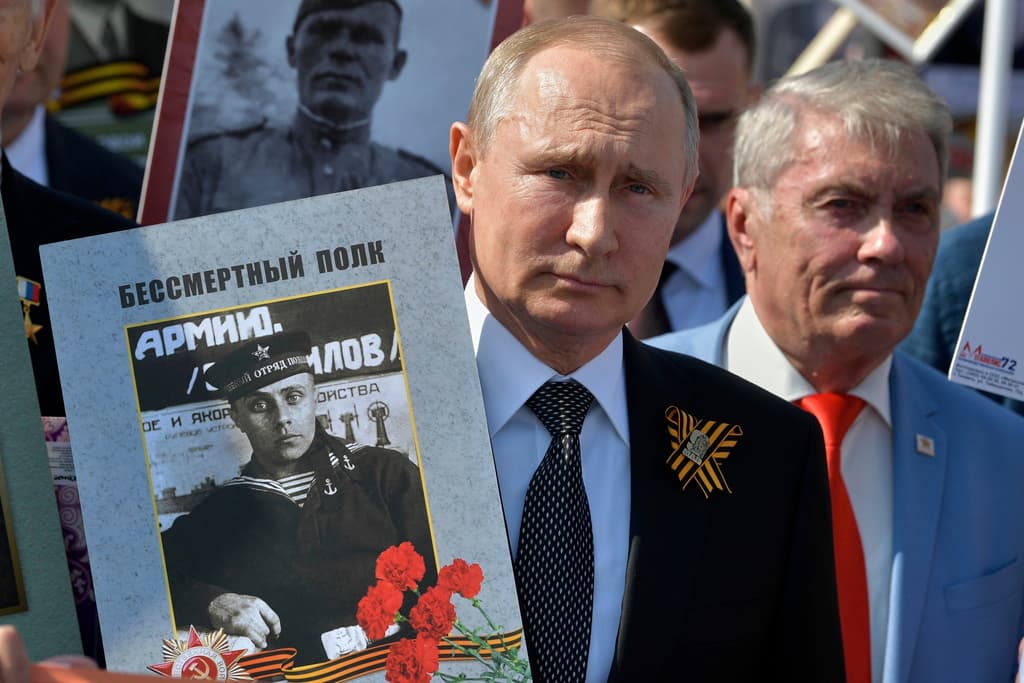 Cómo usa Putin el Día de la Victoria soviética en la II Guerra Mundial para obtener apoyo a guerra en Ucrania