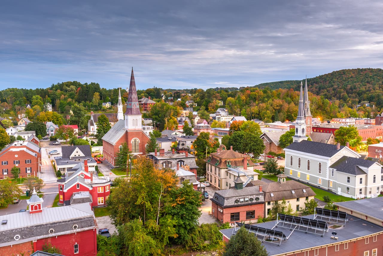 <b>Puesto 8. Vermont</b>.
<br>
<br>Porcentaje de la población con al menos una dosis de la vacuna administrada: 36.4%.
<br>
<br>Número de personas con al menos una dosis administrada: 227,068.
<br>