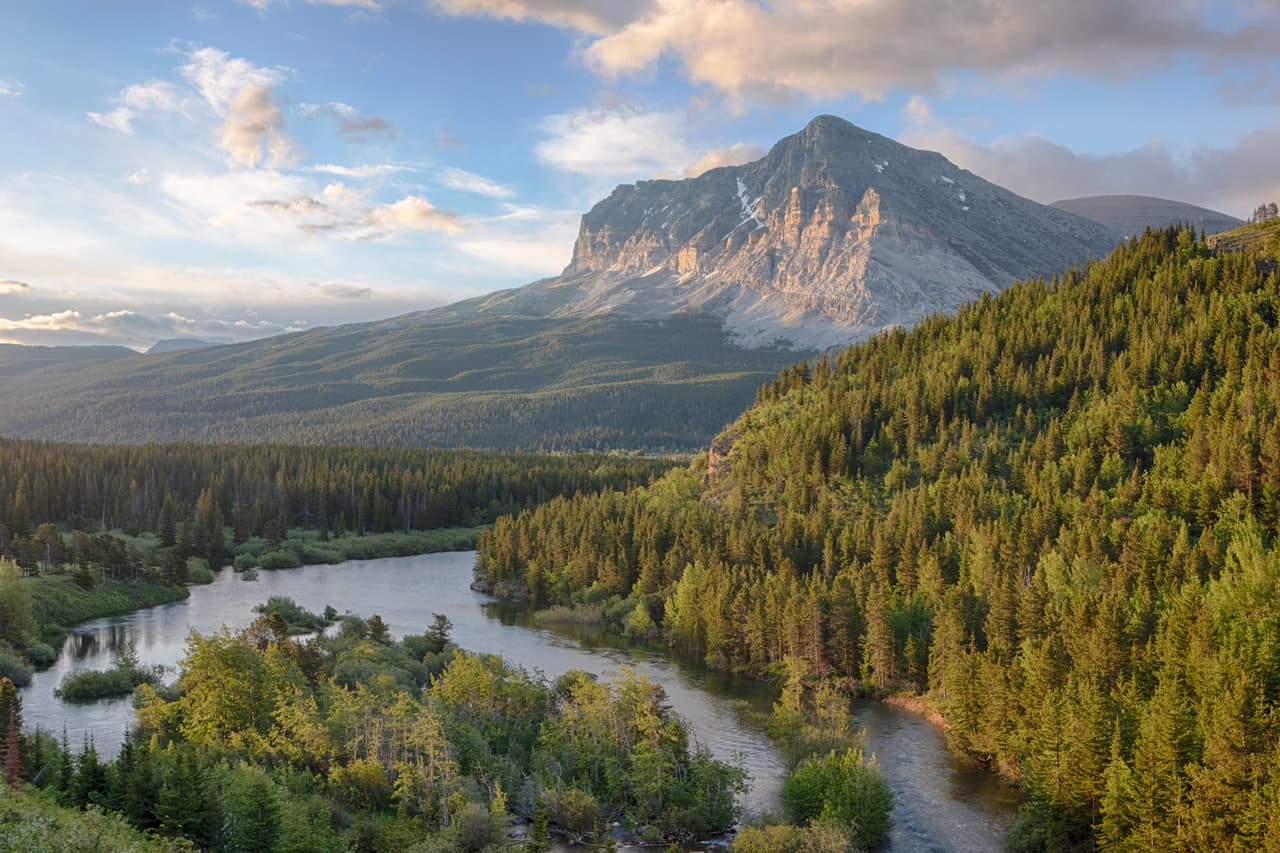 <h3 class="cms-H3-H3">6. Montana</h3>
<br>
<br>🌡️ 
<b>Cambio en la temperatura promedio de 1895 a 2021:</b> +12.8%
<br>
<br>🌡️ 
<b>Temperatura promedio 2021:</b> 44.0º F (6.6º C).
<br>
<br>🌡️ 
<b>Temperatura promedio 1895: </b>39.0º F (3.8º C).
<br>