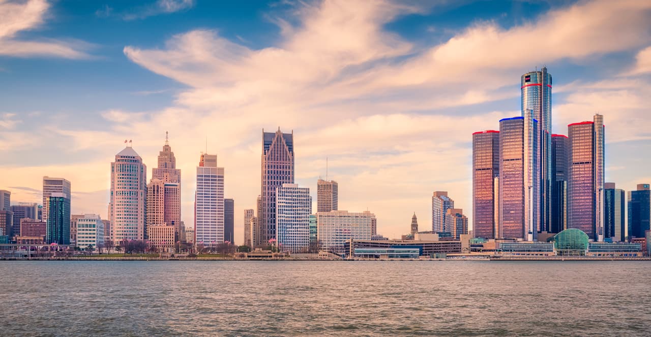 Detroit, Michigan, ha sufrido con la crisis económica, pero su mercado es más asequible ahora.