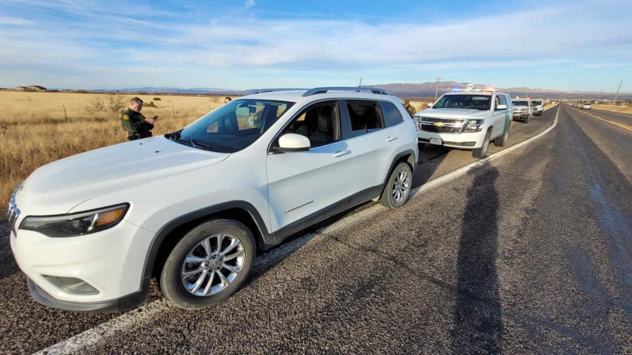 Patrulla Fronteriza advierte aumento de adolescentes traficantes de personas en Arizona