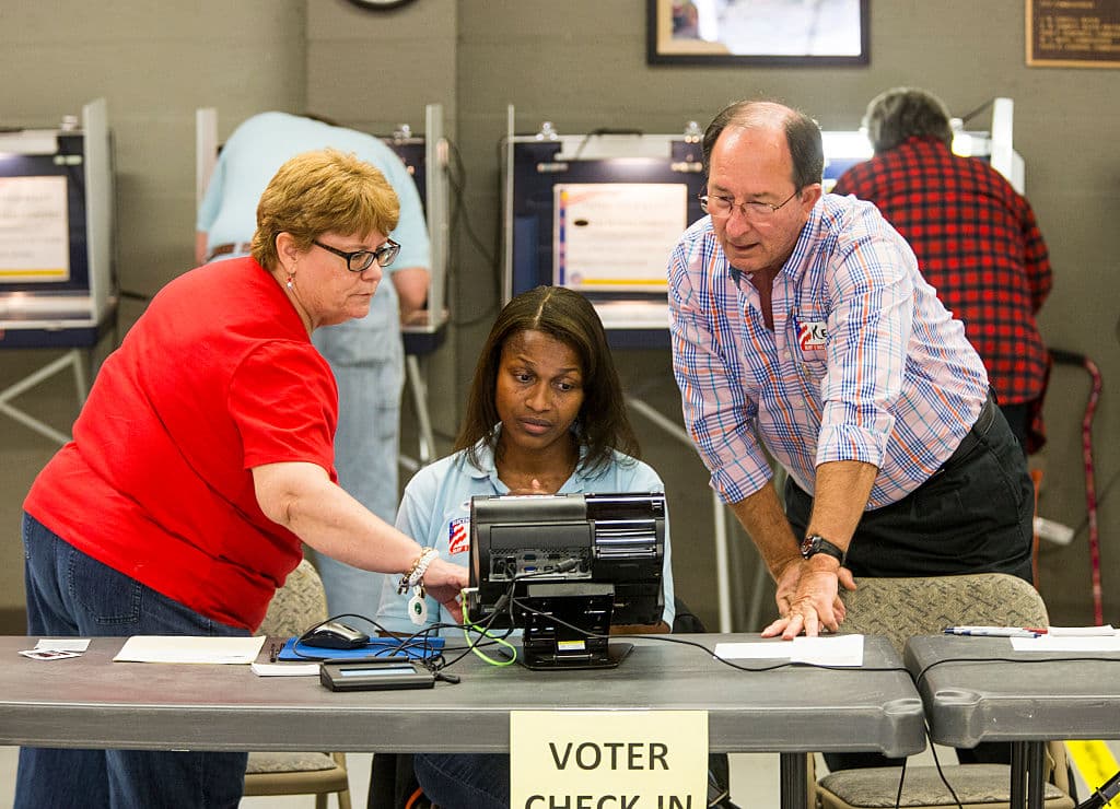 Así surgió la noticia falsa de que millones votaron ilegalmente contra Trump