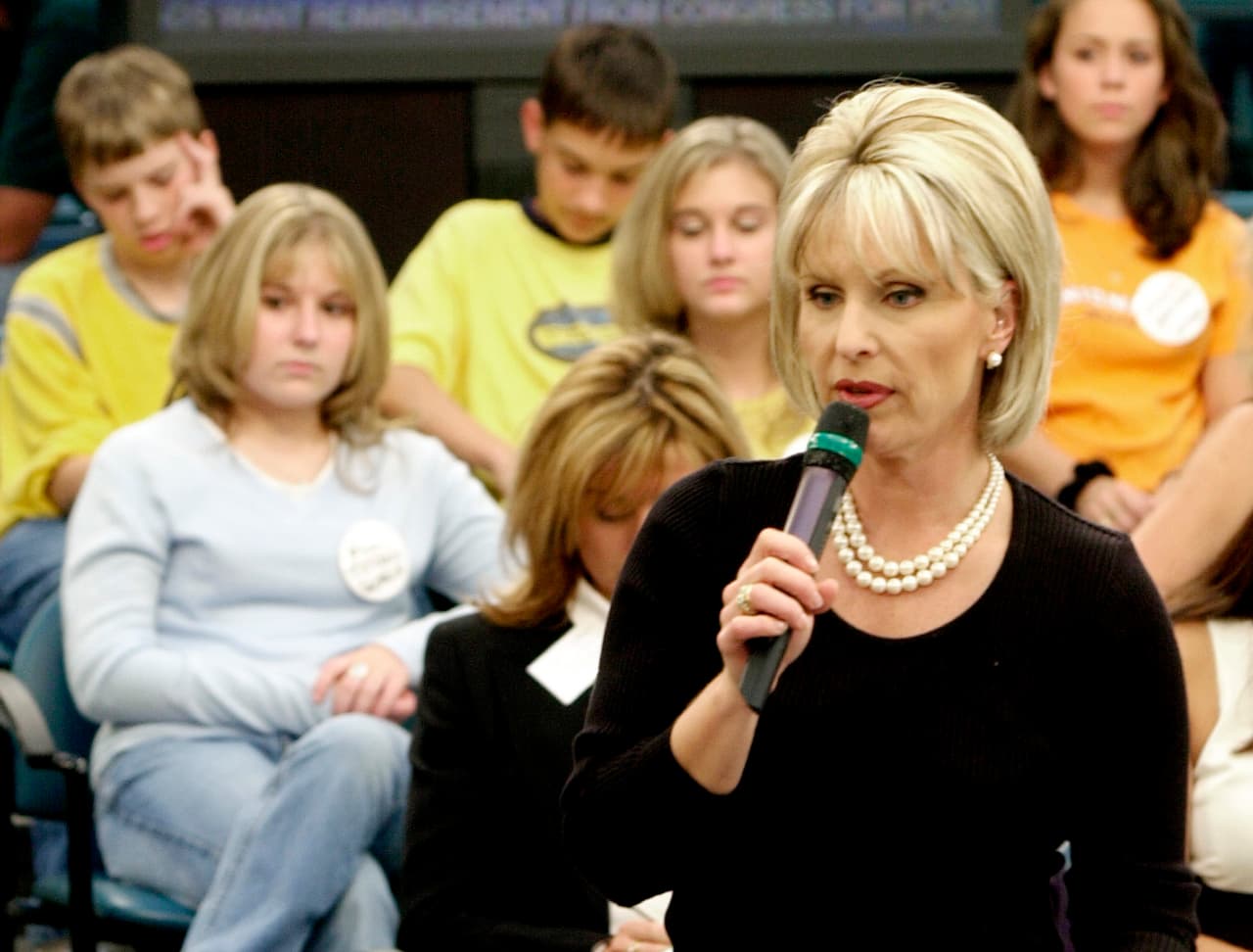 <b>Bobbie Battista, 67 años. </b>Fue una de las primeras presentadoras de noticias de CNN y condujo el programa ‘TalkBack Live’. Murió de cáncer el 3 de marzo.