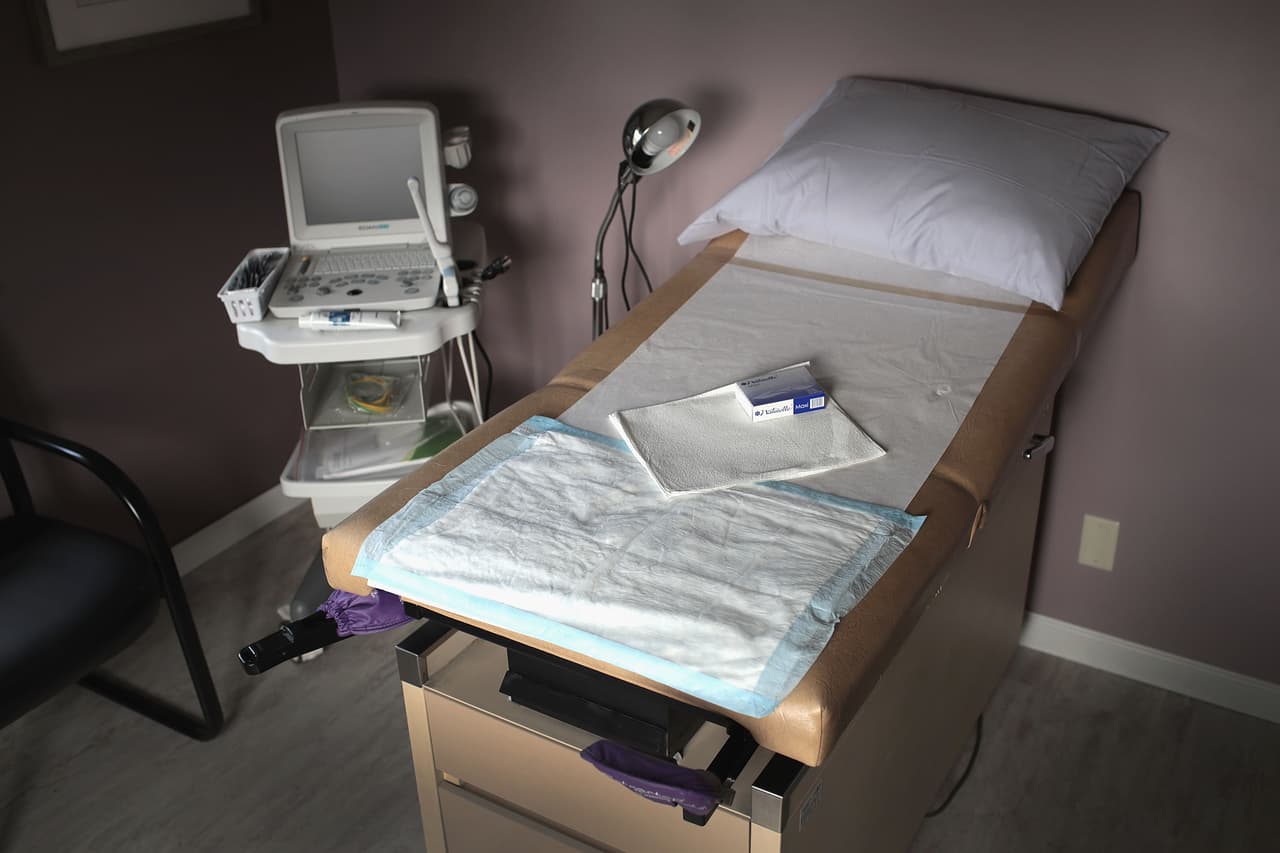 Texas ya puede castigar a médicos que practiquen abortos con cadena perpetua o multas