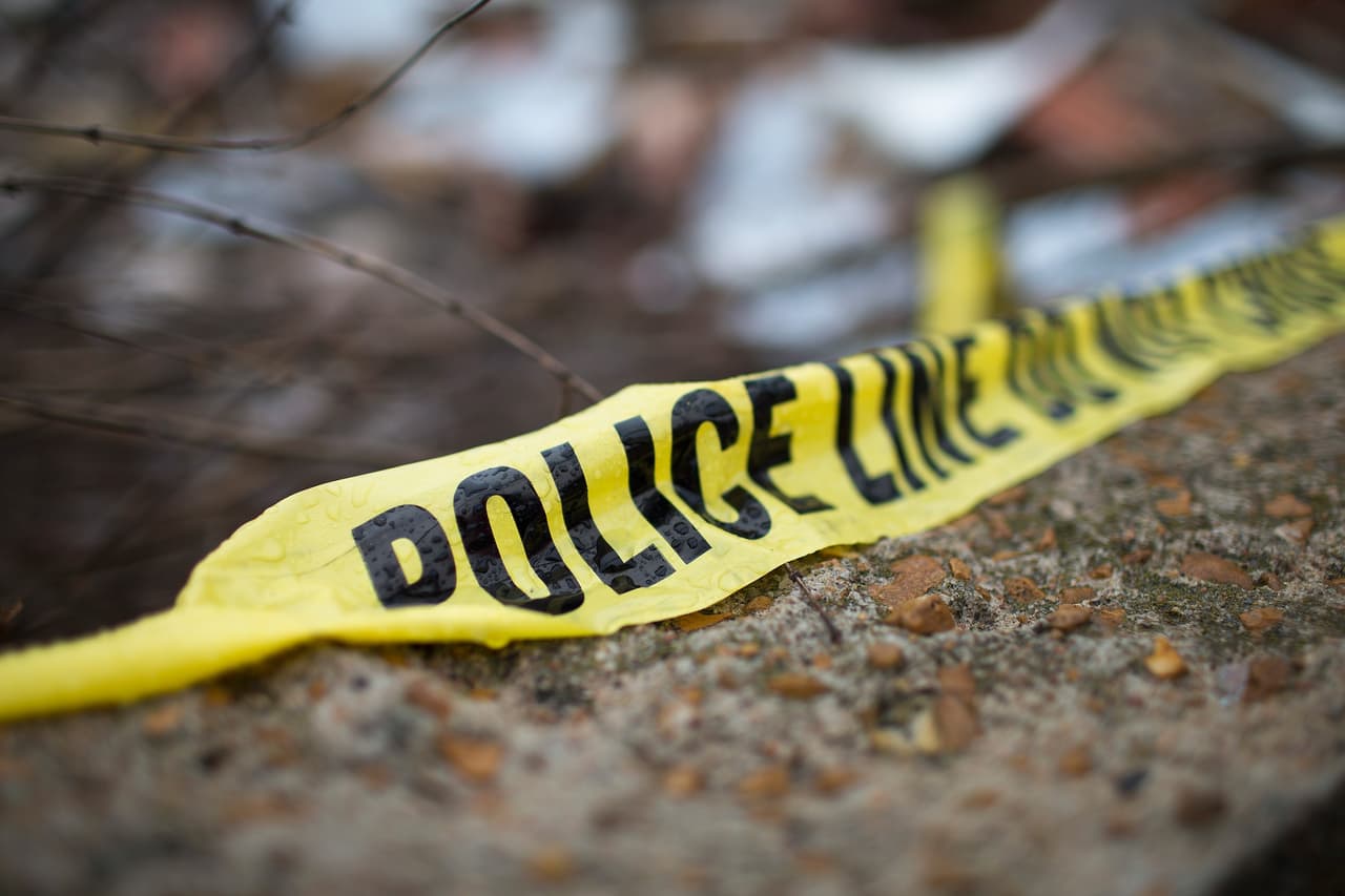 Apuñalan mortalmente a una mujer en su apartamento tras ser seguida en Chinatown