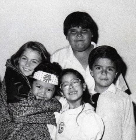 Otra de las caras conocidas de esta telenovela fue la de Mario Ayala, uno de los niños que al inicio fue muy odiado pues hizo llorar a la maestra Ximena.