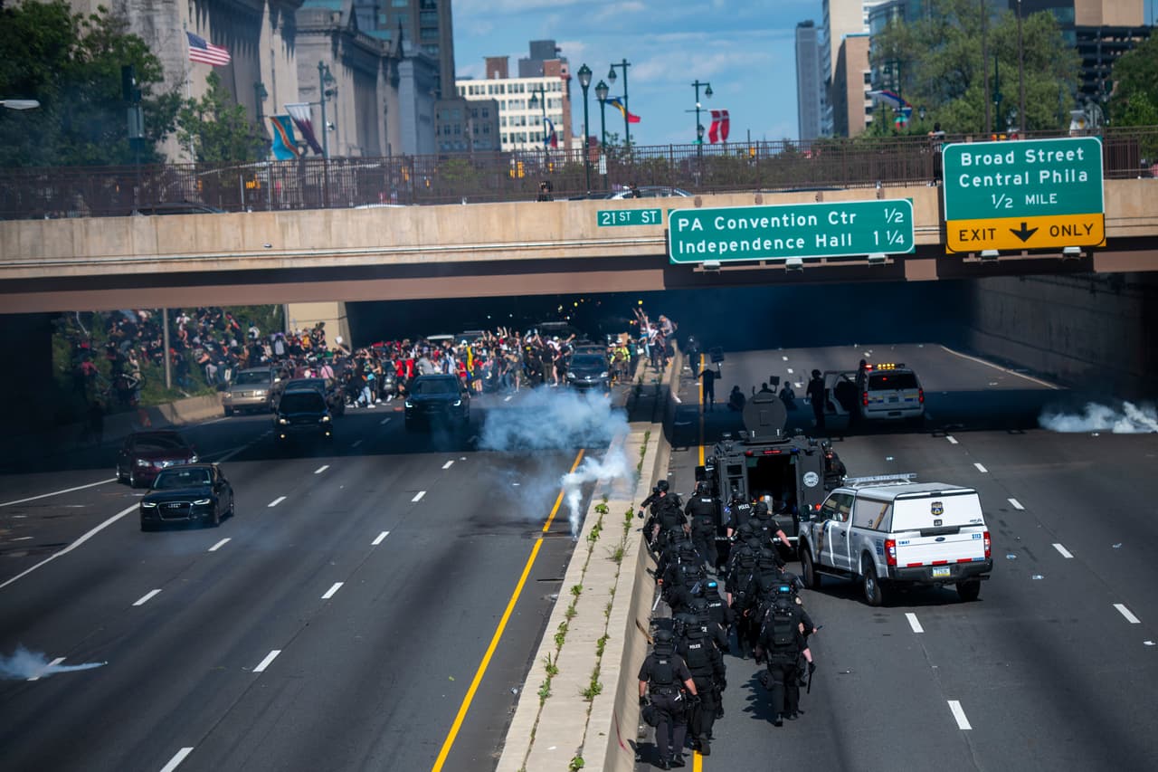 Filadelfia pagará acuerdo millonario por respuesta a las protestas tras asesinato de George Floyd 