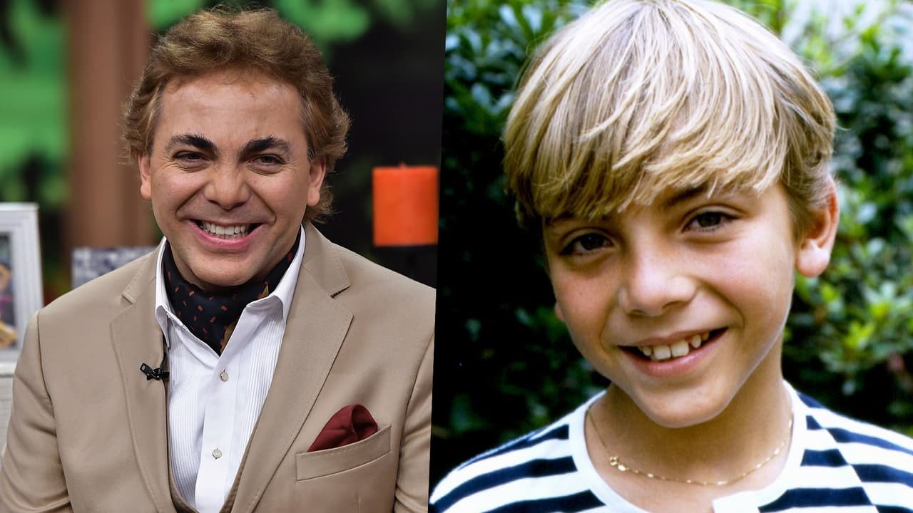 <h3 class="cms-H3-H3">Cristian Castro </h3>
<br>
<br>Desde los 7 años, el público mexicano ha podido disfrutar de la despampanante voz del ‘Gallito Feliz’. 
<a href="https://www.univision.com/musica/memes-de-cristian-castro-con-su-nuevo-look" target="_blank">Cristian Castro</a> es reconocido con icónicas canciones para niños y desde que inició su carrera como solista, es conocido como uno de los mayores exponentes de la balada pop. Una de las 
<a href="https://www.univision.com/musica/artistas-se-han-equivocado-cantando-un-himno-nacional" target="_blank">colaboraciones más importantes</a> de su carrera es junto al fallecido cantante Juan Gabriel, al cual también le ofreció un homenaje póstumo. 
<br>
<br>Uforia Latino Mix Live estará en Dos Equis Pavillion, Dallas el próximo 4 de Agosto, compra tus tickets en el siguiente link: 
<a href="https://bit.ly/UforiaLMLDallas">https://bit.ly/UforiaLMLDallas</a>