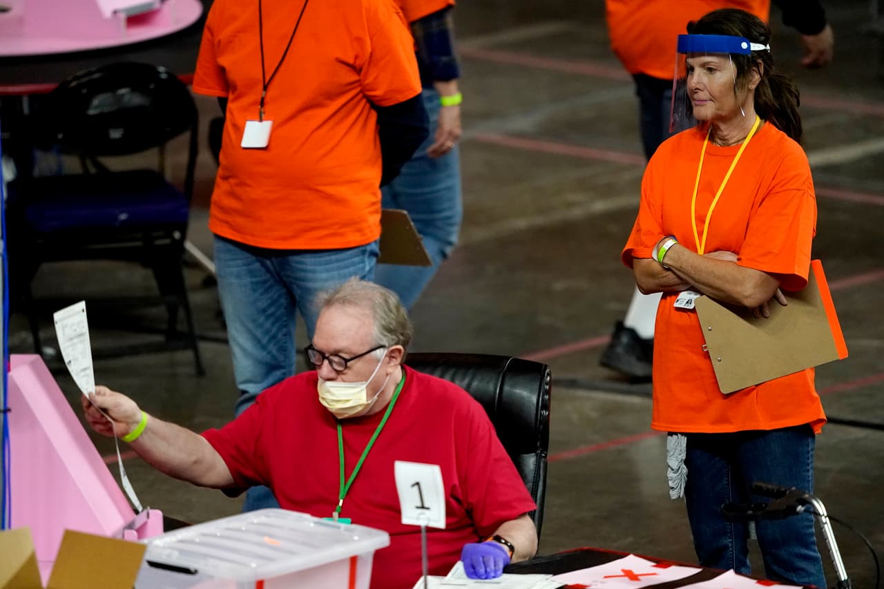 Supervisores del condado Cochise certifican resultados de las elecciones, tras orden de juez