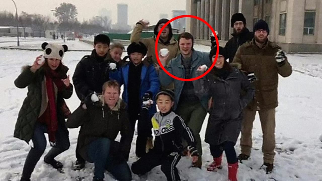 Días después de su regreso a Estados Unidos inconciente y con una severo daño cerebral, uno de sus hermanos difundió un vídeo de sus últimos momentos en libertad. Warmbier en una plaza cubierta de nieve acompañado por sus compañeros de viaje y por niños norcoreanos, juegan, ríen y se preparan para lanzar bolas de nieve. 