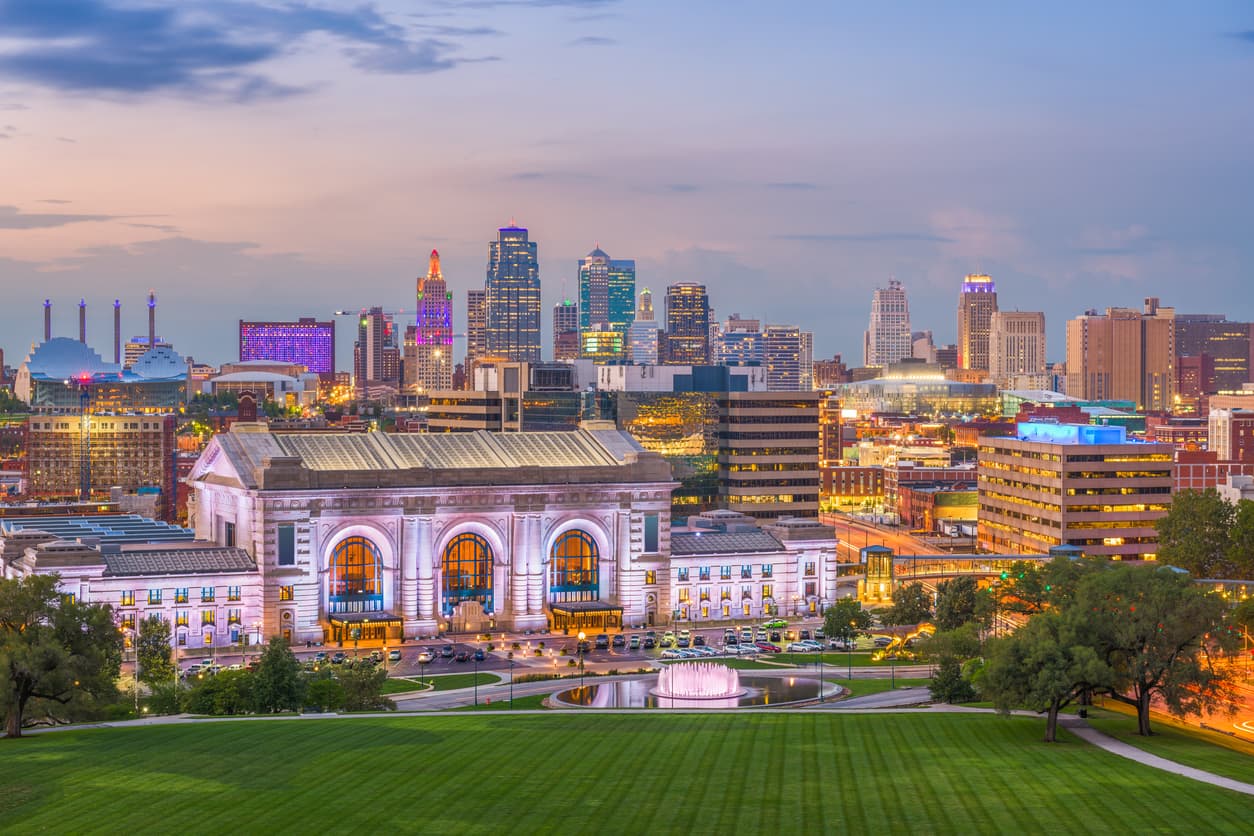 <b>Kansas City | </b>Los alquileres han subido -2.9% anual hasta mayo. Ahora los propietarios piden $1,428.