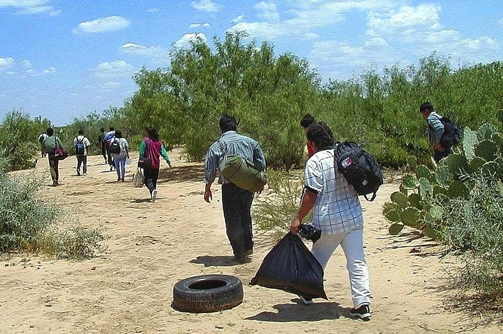 A partir de la fecha, se cree que los inmigrantes han arriesgado sus vidas en rutas menos tradicionales y peligrosas.