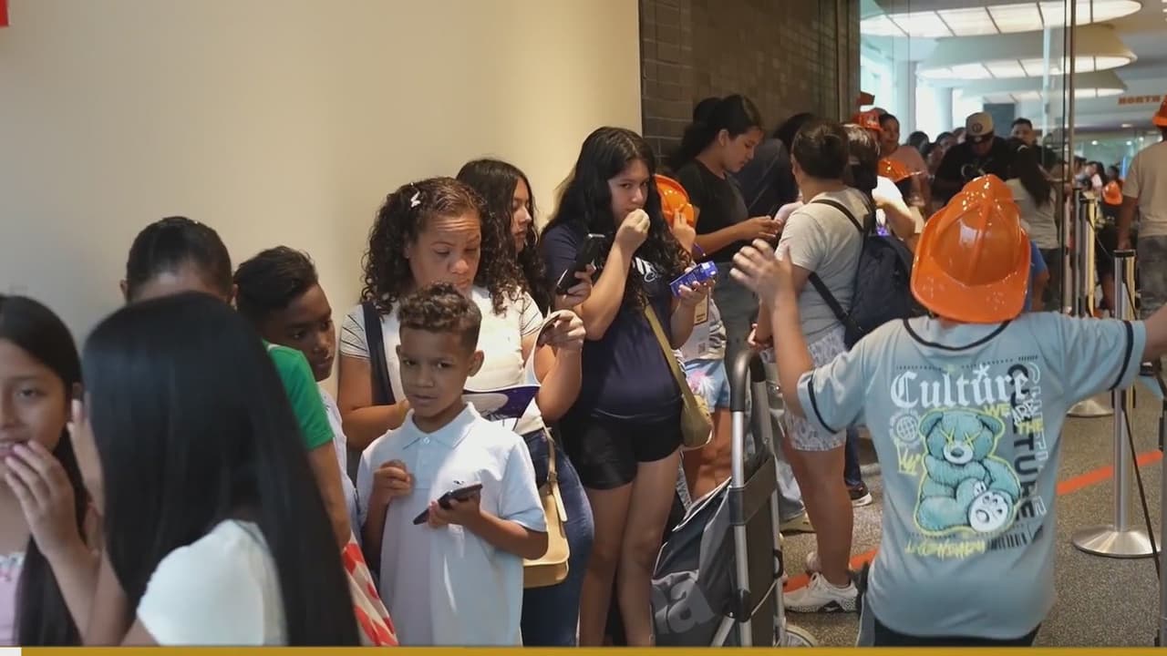 Estas ferias darán mochilas y útiles escolares gratis en Nueva York en septiembre