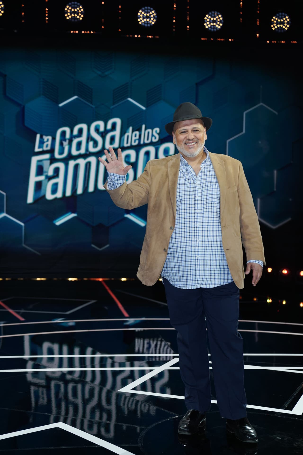 El periodista René Franco se ha distinguido por sus atinados comentarios.