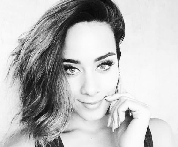 Esmeralda Pimentel nos deleita cada noche con el drama de la telenovela 'El Color de la pasión'.