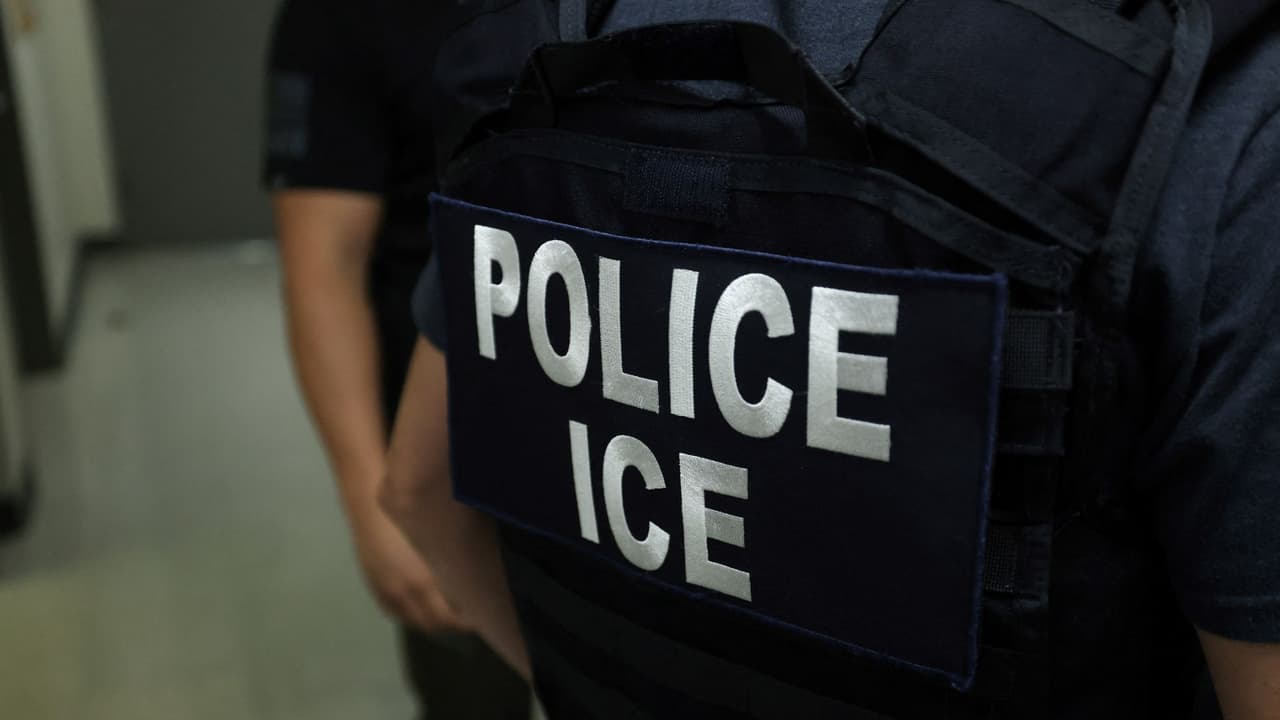 ICE intensifica su ofensiva contra empresas que contratan a inmigrantes indocumentados: esto se sabe