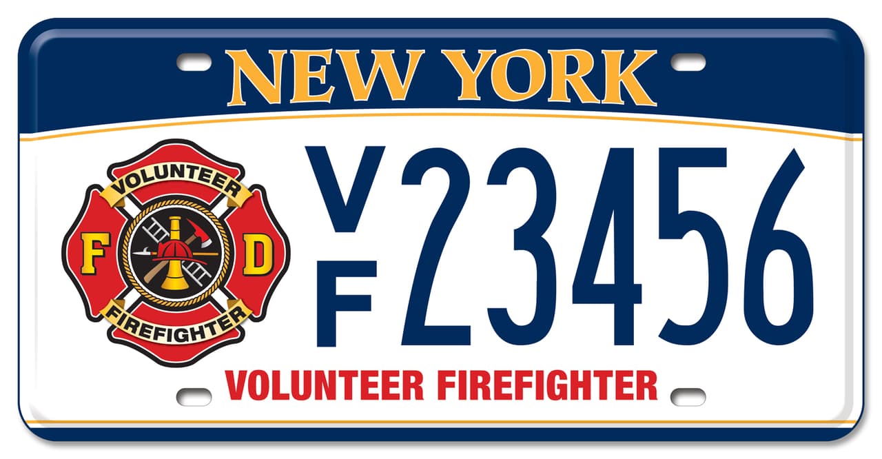 9.- La placa que se ubicó en el 
<b>noveno lugar fue la de Bombero Voluntario con 359 láminas</b> personalizadas.
<br>