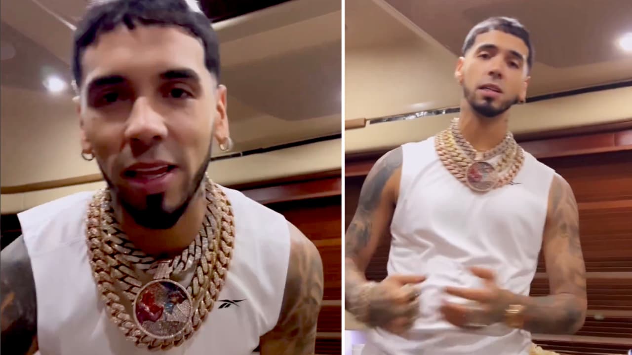 Anuel se defiende de las burlas por su error ortográfico: escribió “jinasio”
