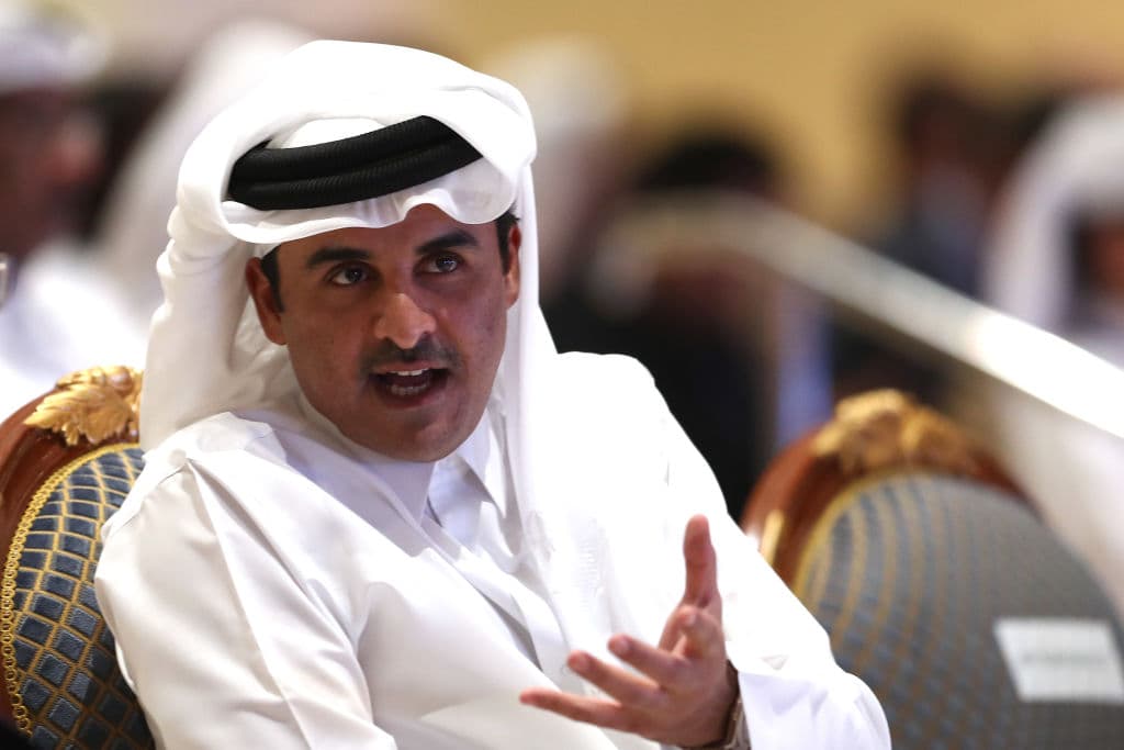 Aunque no está confirmado, parece que la propiedad adyacente a los Kushner puede ser propiedad del Emir de Qatar, Sheikh Tamim bin Hamad. 
<br>
<br>
<br>