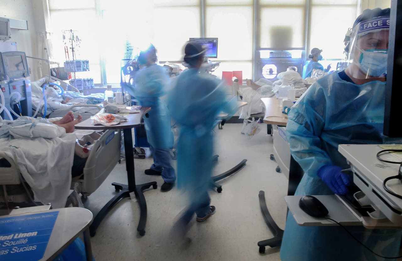 En Los hospitales la lucha es contra reloj y con recursos limitados, ahora la asistencia será selectiva y dependen de las probabilidades de vida de los pacientes.