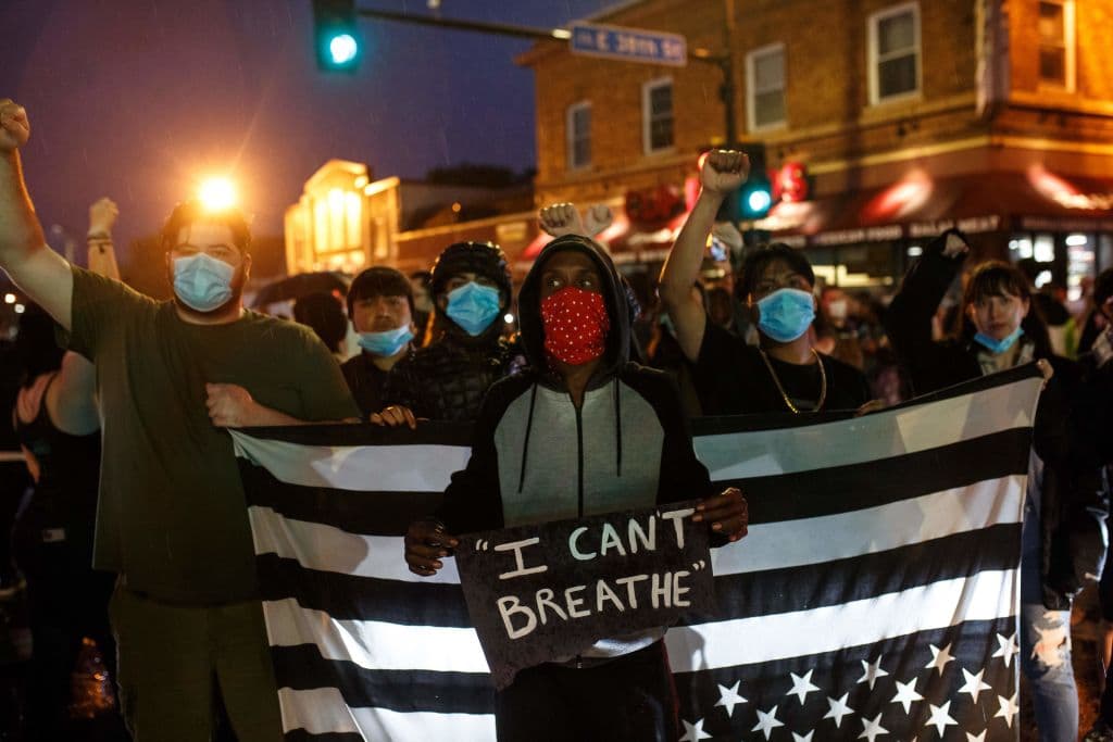 Muerte de George Floyd desata disturbios en Minneapolis